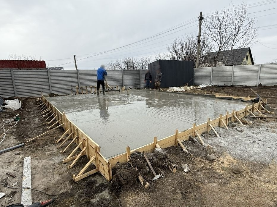 Устройство монолитной фундаментной плиты для будущего здания, фото 2